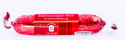 Wintertraum Edelmarzipan-Brot